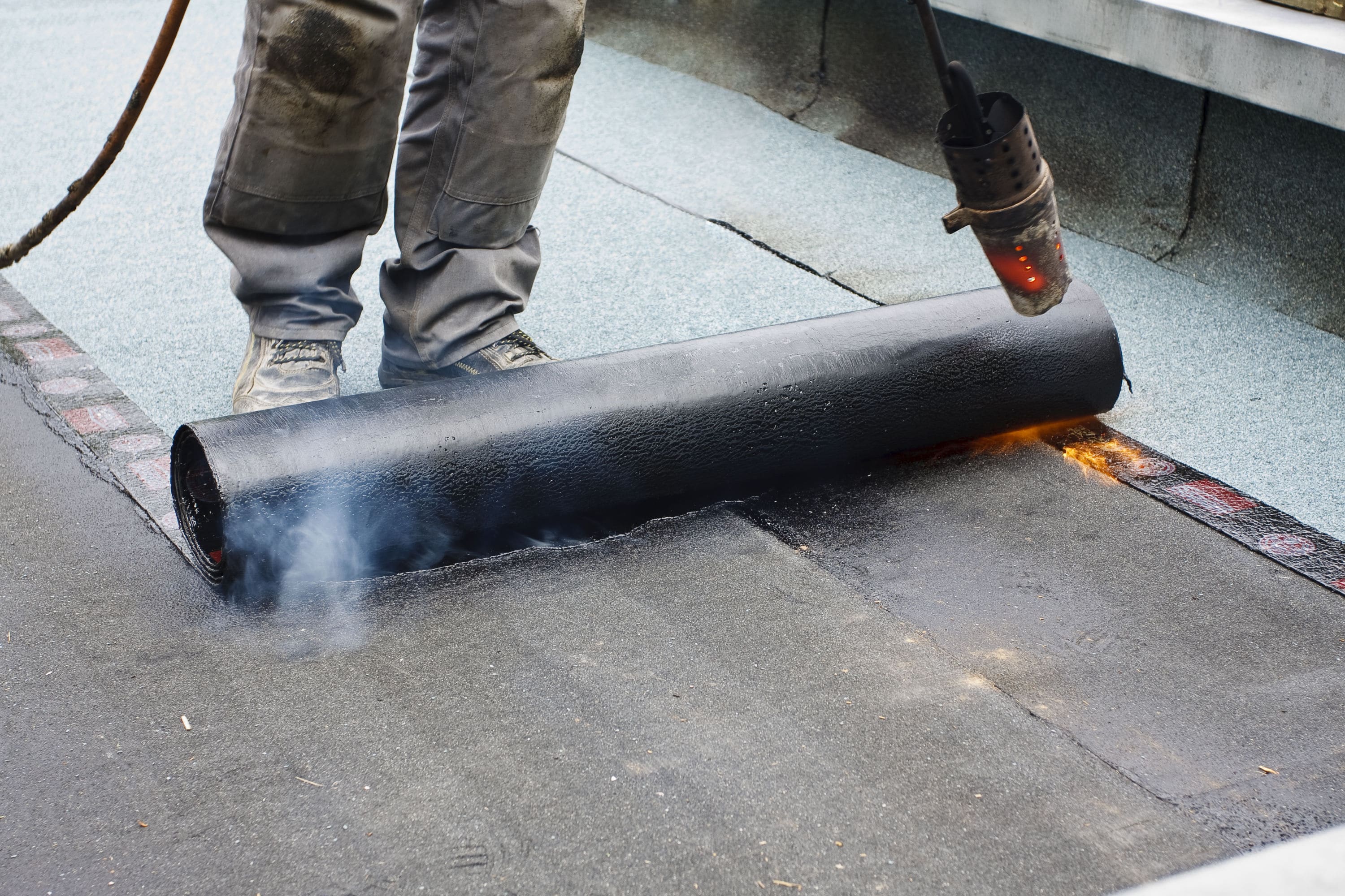Reparatie van bitumen dakbedekking